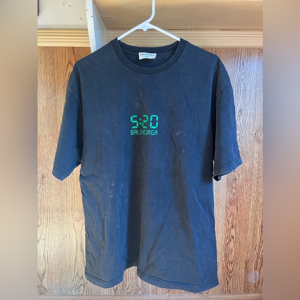 Balenciaga tee shirt